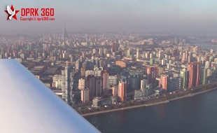 Pyongyang filmée depuis un avion par le photographe Aram Pan.