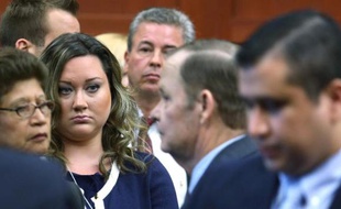 George Zimmerman, acquitté cet été du meurtre du jeune Noir Trayvon Martin en Floride (sud-est des Etats-Unis), a été brièvement arrêté lundi pour violences conjugales, selon la police.