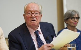 Jean-Marie Le Pen à Vitrolles le 26 avril 2014.