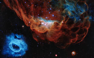 Tempête de naissance d'étoiles, dans le grand nuage de Magellan, capture du télescope géant Hubble.