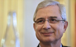 Claude Bartolone, président de l'Assemblée nationale, a redit mercredi son opposition à la publicité des patrimoines des élus, et a critiqué la publication par le Canard Enchaîné d'un article sur son domicile de Seine-Saint-Denis.