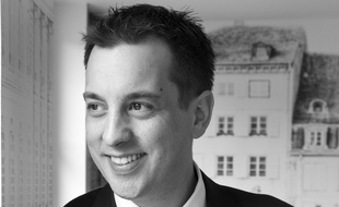 Cédric Moulot vient de conserver son étoile pour le «1741» à Strasbourg et va ouvrir sous franchise une dizaine de 231 East Street, son enseigne de burgers, en France en 2015.