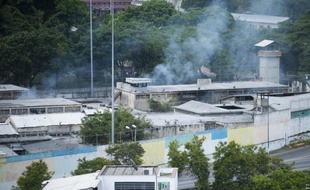 Plus de 20 détenus ont été tués dans des affrontements entre bandes rivales dans la prison de Yare I, près de Caracas, a annoncé lundi la ministre des Affaires pénitentiaires du Venezuela, Iris Varela.