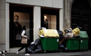 Des poubelles à Paris (image d'illustration).