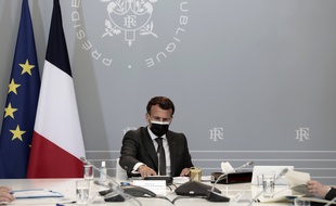 Emmanuel Macron à l'Elysée lors d'une réunion sur les vaccins, le 20 avril 2021.