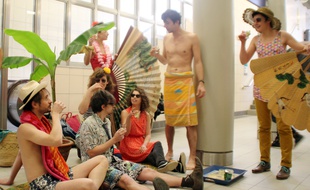 Le collectif Mardi Gras Jour Férié avait improvisé une plage en 2013 dans le métro rennais.
