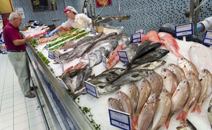 Selon l'étude de Santé publique France, la consommation de poissons et de produits de la mer influence les concentrations en arsenic, chrome, cadmium et mercure dans l'organisme.