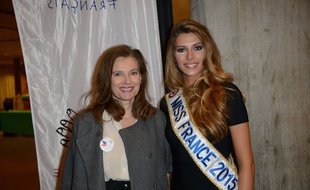 Valérie Trierweiler et Miss France 2015 au Noël du Secours Populaire le 9 décembre 20104