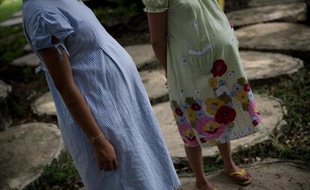 La Thaïlande a adopté une loi interdisan le recours à une mère porteuse pour les couples d'étrangers.