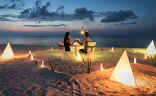 Il y a mille et une façons de surprendre son partenaire, le temps d'une escapade romantique à deux.