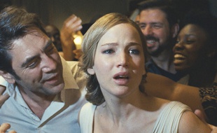Javier Bardem et Jennifer Lawrence dans «Mother!».