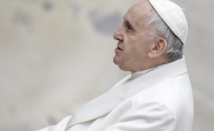 Le pape François affirme son intransigeance face à la pédophilie.