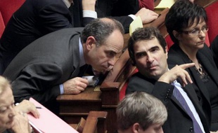 Si l'on en croit certains députés "non alignés", le député de Seine-et-Marne, très apprécié de ses pairs et bénéficiant de la prime au sortant, reste le grand favori du scrutin et pourrait même être élu au premier tour.