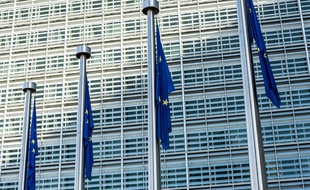 Le Royaume-Uni bloque la création d'un QG militaire européen.
