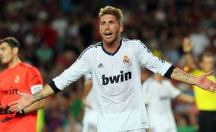 Le défenseur international espagnol du Real Madrid Sergio Ramos, laissé sur le banc par l'entraîneur des Merengue José Mourinho mardi contre Manchester City en Ligue des Champions, effectue son retour parmi les titulaires pour le match de championnat contre le Rayo Vallecano, lundi.