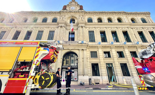 Déclaré vers 5 heures 40, l'incendie a été maitrisé peu après 9 heures
