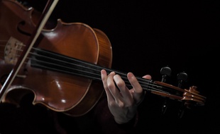 Un violoniste à Nantes, le 1er février 2019.