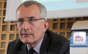 Le président de la SNCF Guillaume Pepy est cité comme témoin au procès qui s'ouvrira début avril, au cours duquel l'entreprise publique devra répondre de la mort de sept adolescents dans la collision de leur car scolaire avec un TER en 2008 à Allinges (Haute-Savoie), a-t-on appris auprès de l'avocat de l'association des familles des victimes.
