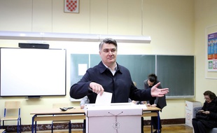 Zoran Milanovic est arrivé en tête du 1er tour de l'élection présidentielle Croate ce dimanche 22 décembre 2019.