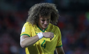 David Luiz est sorti sur blessure lors de Chili-Brésil (2-0), le 8 octobre 2015.