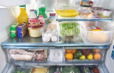 Ce réglage que personne ne fait suffit à garder vos fruits et légumes frais plus longtemps et à dire adieu aux mauvaises odeurs dans la cuisine