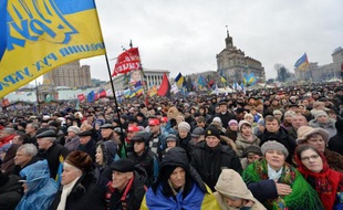 L'opposante emprisonnée Ioulia Timochenko et des ONG occidentales ont dénoncé vendredi l'instauration d'une "dictature en Ukraine" au lendemain de l'adoption de lois renforçant les sanctions contre les manifestants et introduisant comme en Russie la notion "d'agent de l'étranger".