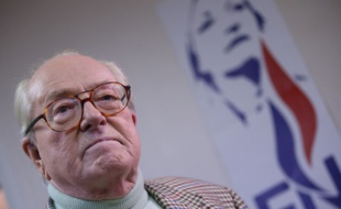 Le 23 mars 2014 à Nanterre, Jean-Marie Le Pen. AFP PHOTO/KENZO TRIBOUILLARD
