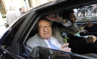 Jean-Marie Le Pen aurait un peu trop profité des services de l'UE.