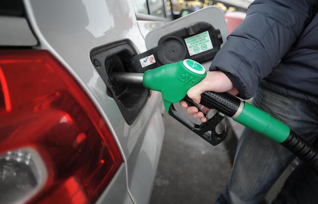 Tarn : A Burlats, la mairie offre une bon carburant pour un plein d'essence à tous les foyers