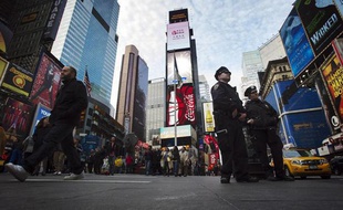 Sécurité renforcée à New York après l'attentat de Boston survenu le 15 avril 2013.