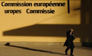 Devant le siège de la Commission européenneà Bruxelles, le 5 mars 2013