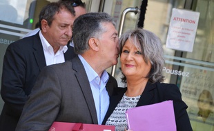 Robert et Dominique Navarro, mardi, lors d'une suspension d'audience.