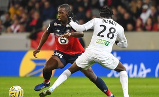 Boubakary Soumaré et les Lillois ont fini par trouver la faille. Photo D. Charlet / AFP photos