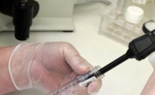 Le projet de loi bioéthique lève l'anonymat dans les dons de sperme, si le donneur y consent.