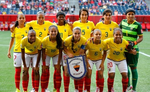 L'équipe de football féminine d'Equateur lors de la Coupe du monde au Canada.
