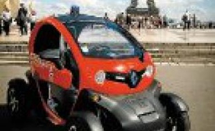 La Twizy des pompiers de Paris.