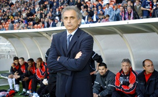 Vahid Halilhodzic en mai 2003 devant le banc rennais.