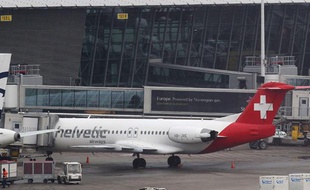 L'avion duquel ont été volés les diamants lors d'un braquage à l'aéroport de Bruxelles, en Belgique, le 19 février 2013.