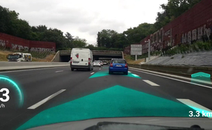 Ce que l'on voit au volant d'une voiture équipée de cette nouvelle technologie.