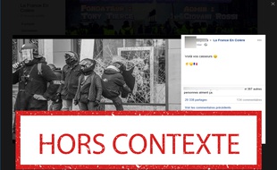 Cette vitrine a été détruite par des casseurs et par des policiers.