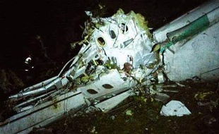 81 personnes se trouvaient à bord de l'avion.