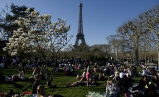 La Tour Eiffel à Paris, le 9 mars 2014