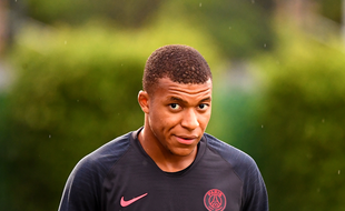 Kylian Mbappé lors de la tournée en Chine avec le PSG.