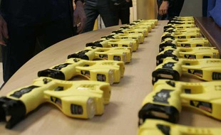 Illustration de Taser.
