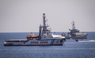 Le ministre de l'Intérieur Matteo Salvini avait accepté samedi à contrecœur de laisser débarquer 27 migrants mineurs non accompagnés.