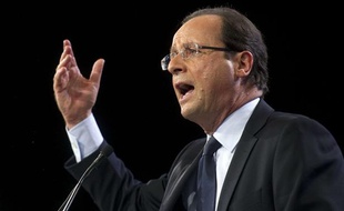 François Hollande au Bourget, pour son premier grand meeting de campagne, le 22 janvier 2012.