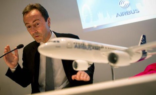 Le PDG du constructeur aéronautique Airbus, Fabrice Brégier, a déclaré que le groupe européen dépasserait son rival américain Boeing pour devenir le plus grand producteur mondial d'ici quatre ou cinq ans, dans un entretien avec le journal dominical allemand Welt am Sonntag.