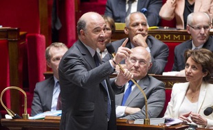 Pierre Moscovici, lors des questions au gourvernement à l'Assemblée Nationale, le 10 avril 2013.