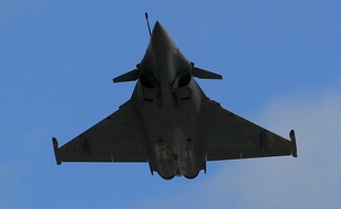 Illustration: un avion Rafale.