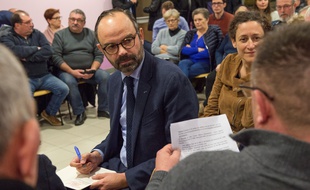 Le Premier ministre Edouard Philippe s'est rendu dans le petit village de Lenax, dans l'Allier, le 31 janvier 2019, dans le cadre du grand débat national.